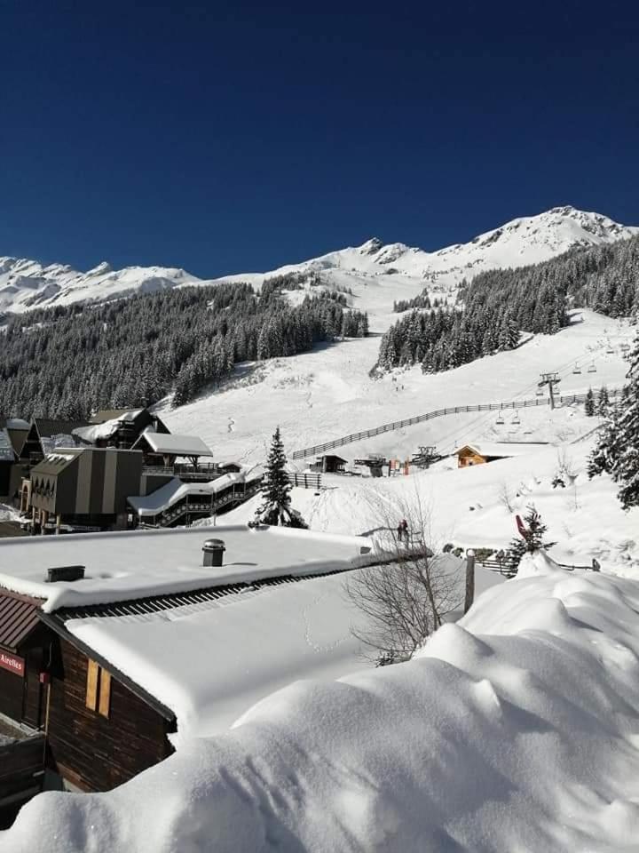Superbe Studio Aux 7 Laux La Ferrière 外观 照片